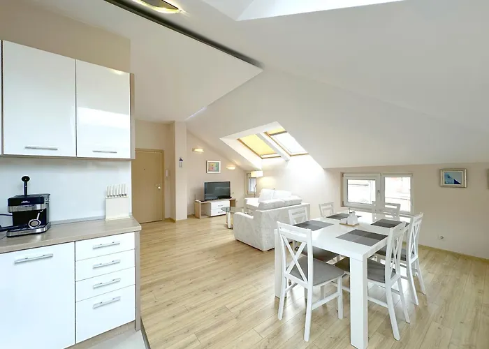 Old Views - Luxury 2bdr & Free Parking Daire *