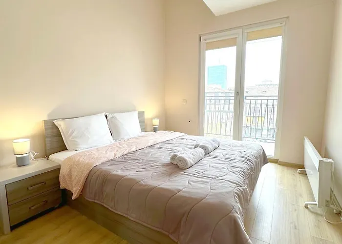 Old Views - Luxury 2bdr & Free Parking Daire