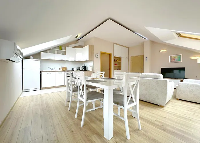 Daire Old Views - Luxury 2bdr & Free Parking